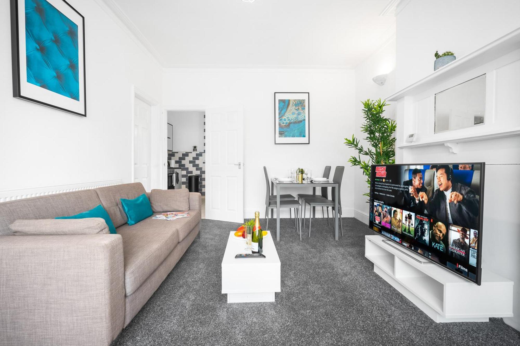 Harborne 2 Bedroom House - Parking - Smart Tv - Wifi - 62W Birmingham Buitenkant foto